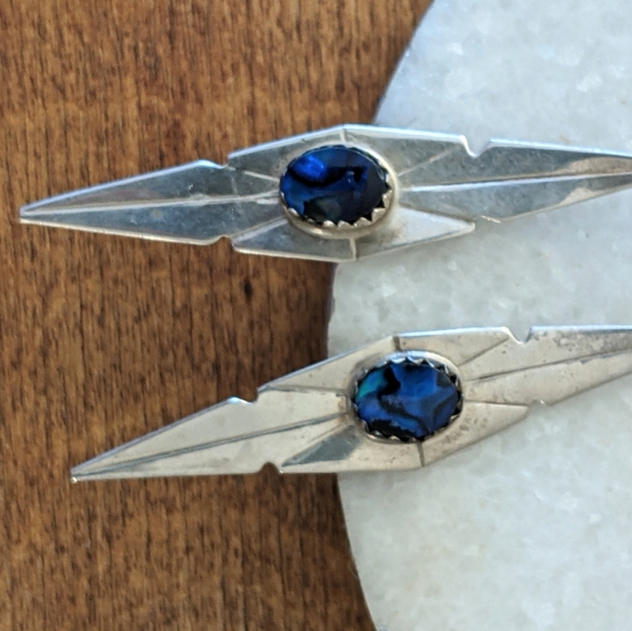 Native American Sterling Blue Abalone VTG earrings - Picture 3 of 8